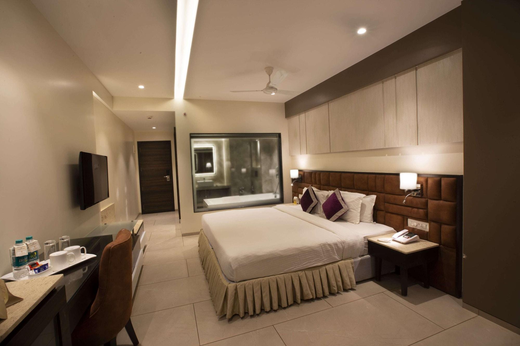 The Flora Grand, Vasco, Goa Hotel Vāsco Da Gāma Екстериор снимка