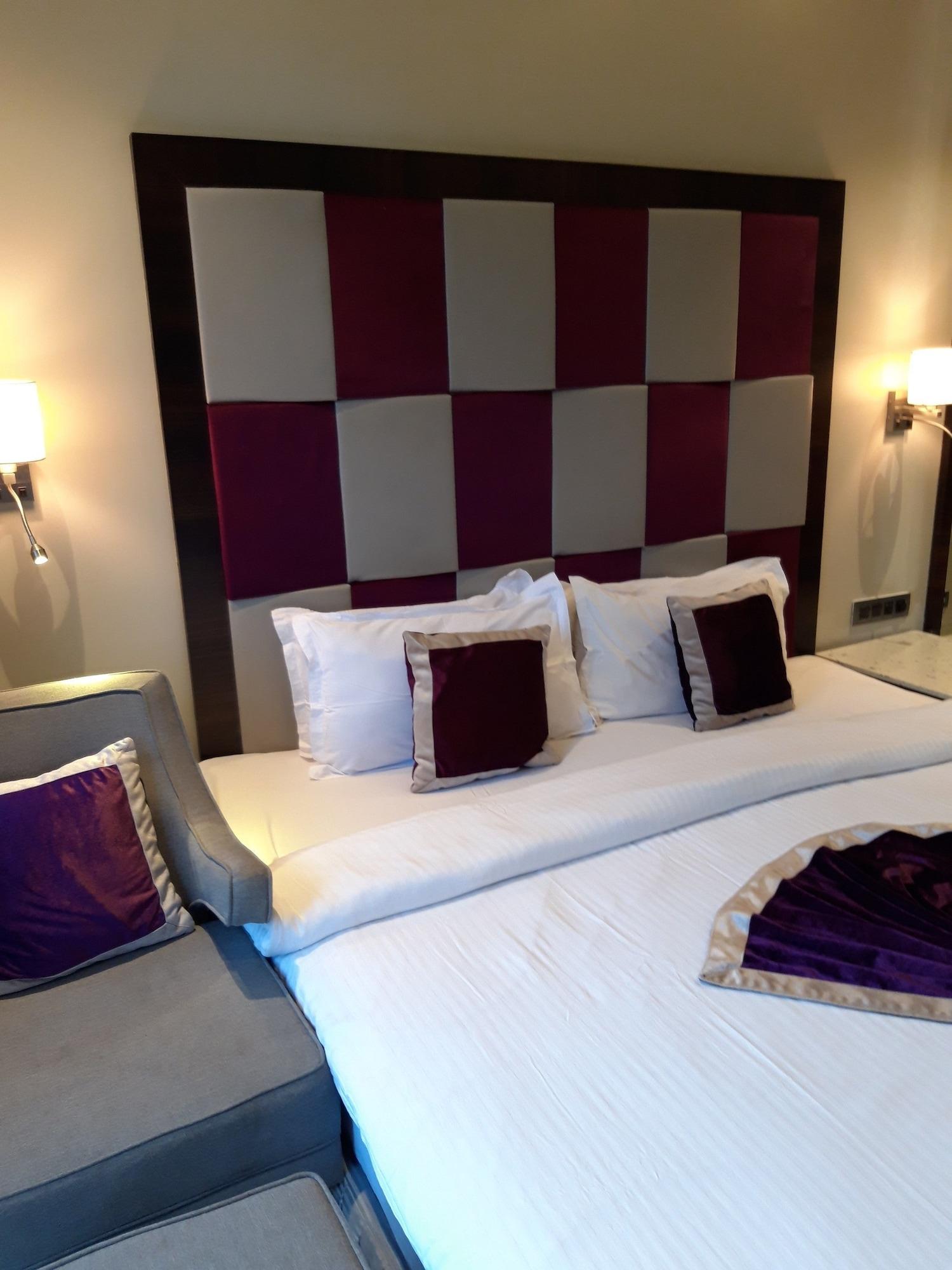 The Flora Grand, Vasco, Goa Hotel Vāsco Da Gāma Екстериор снимка